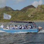 Natalia Reyes Instagram - MANGLAR: un ecosistema fundamental para nuestro planeta, la guardería de los peces, el riñón de nuestros mares, la barrera protectora de la tierra.. Después del huracán IOTA en 2020 el manglar rojo de la isla de Providencia quedó muy afectado por eso fuimos con #becláconexiónocéanos a sembrar 600 plántulas de mangle y a limpiarlo. El resultado de la jornada de extracción de residuos: - Aprovechables 78 kg - No aprovechables 289,3 kg Total de residuos extraídos McBean Mangrove: 367.3 kg La limpieza más grande hecha en la isla hasta el momento 🩵 Gracias @beclaworld @parquescolombia @mabe_colombia @agendadelmar @hatsu_official @cincosillas @hatsu_official @co2cero por hacerlo posible 💫 Y a la reina @claudiabahamon mi amor para toda la vida 📸 @linabotero_ la súper fotógrafa • MANGROVES: a fundamental ecosystem for our planet, the nursery of fish, the kidney of our seas, the protective barrier of the earth. After Hurricane IOTA in 2020, the red mangrove on the island of Providencia was greatly affected, so we went with #becláconexiónocéanos to plant 600 mangrove seedlings and clean it. The result of the waste extraction day: - Usable 78 kg - Not usable 289.3 kg Total waste extracted from McBean Mangrove: 367.3 kg The largest cleanup done on the island so far 🌱 #Manglar #NataliaFromColombia #OceanCleanUp #Mangroves