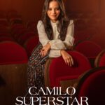 Natalia Reyes Instagram - 🌸 Así es Ángela Carrasco en #CamiloSuperstar. ✨ ¡Te lo cuenta al detalle @nataliareyesg! El primer capítulo ya disponible en #atresplayer y, ¡el domingo un nuevo episodio!