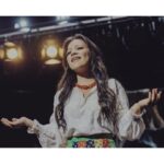 Natalia Reyes Instagram - Gracias al diario @el_pais de España 🇪🇸 por esta entrevista, estoy feliz de poder anunciar por fin mi participación como #ÁngelaCarrasco en la miniserie #CamiloSuperstar que estrenaremos en @sansebastianfes el próximo 27 de septiembre 💥 Van a alucinar con el Camilo de @alejandrojato 🕺 Gracias @curronovallas @buendiaestudios @mesalafilms @juanleoncasting @atresplayer ✍️ @lucas_agustin_reynoso 📸 @smesari • Thanks to @el_pais 🇪🇸 for this interview, I’m thrilled to announce my participation as #ÁngelaCarrasco in the miniseries #CamiloSuperstar that we’ll premiere on @sansebastianfes on September 27th 💥 You're going to be amazed by @alejandrojato's Camilo #NataliaFromColombia #SanSebastianFilmFestival