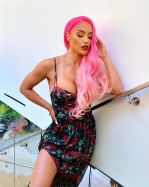 Natalie Eva Marie Instagram - 8 week #results since I have started my peptide journey with @transcendhrt 

🧬 My current TRANSCEND Peptide Protocol🧬

Dihexa: known for its neurogenic properties, suggesting it might aid in cognitive enhancement and the treatment of neurodegenerative diseases.

Thymosin alpha-1: enhances the immune system, aiding in fighting infections and diseases by improving T-cell function, and is explored for its potential in treating chronic infections and cancer. 

Thymosin beta-4: promotes wound healing and tissue repair, accelerates cell migration, and reduces inflammation, with applications in injury treatment and regenerative medicine.

BPC-157: fast-acting healing properties, particularly in repairing tendons, #muscles ,nervous system, and even the gut, with strong anti-inflammatory effects.

Ipamorelin: ability to stimulate the release of growth hormone, promoting #muscle growth, fat loss, and #recovery without significantly impacting cortisol or prolactin levels.

Tessamorelin: is recognized for its effectiveness in reducing abdominal fat in patients with lipodystrophy, as well as its potential to improve cognitive function in older adults.
-

💕I love how @transcendhrt puts my preventative health back into my hands! 

🧬 Click the link 🔗 in my bio to start your own personal health and wellness journey 🦾
