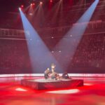 Natalie Imbruglia Instagram - Happy Valentines Day to all!! 🌹 Especially to my fellow singletons!🌹 I chose to perform ‘Firebird’ for this show as I had a strong feeling @sccreativehouse and @iamsofiasforza would create some beautiful choreography with @artonicemagic They didn’t disappoint, in fact, they knocked it out of the park! Styling: @fredericalovellpank Dress: @deakudibalofficial Shoes: @louboutinworld 💜⛸️✨