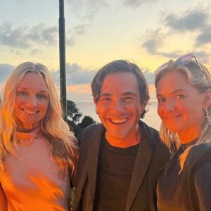 Natalie Imbruglia Instagram - Magical few days in Portofino celebrating my dear friend  @jacksavoretti Birthday!!! What a fab bunch of people ❤️ and Portofino is my new favourite place. Missing you all… and the sun and the sea… and the pasta!! 🍝 💙☀️🌊🐬⚓️