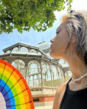 Natalie Pérez Instagram - Holi 🇪🇸🚀🦋