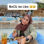 Natalie Sarah Instagram - Yaa gitu deh 😆 Apa yg di pikirin Bocil ya? 😄😆🤣 - #comedy #content #funny #beach #pik2 #jakarta #food