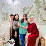 Natalie Sarah Instagram - Eid Mubarak ! May this Eid bring joy, peace, and prosperity to you and your family. Wishing you a blessed Eid filled with love, laughter, and delicious feasts! 💜💜 #familygoals