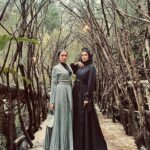 Natalie Sarah Instagram - With my Bestie waktu Kondangan di Negri Wild West java, Lagi Nunggu Kuda, wkwkwkwk 🤭😍 Met Malam Friday.. 😂 - #wildwest #jawabarat #bandung #love