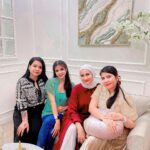 Natalie Sarah Instagram - Eid Mubarak ! May this Eid bring joy, peace, and prosperity to you and your family. Wishing you a blessed Eid filled with love, laughter, and delicious feasts! 💜💜 #familygoals