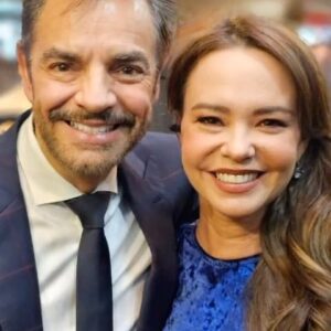 Natasha Klauss Instagram - Y fui feliz ❤️🥰 ¿se nota , no ? 🤪
@ederbez tu humildad te hace más grande 🙏 de lo que ya eres ! 
Gracias amor @elvene10 
Bella @alannadelarossa 
Mi make up @andresvelasquez.m 
Mi outfit @lasbarragan 
@bogocine_