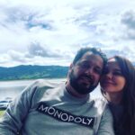 Natasha Klauss Instagram - No es día de #tbt pero para mi si es día de compartirles con estas fotografías lo importante que es la familia , los momentos que compartimos y lo bien que nos sentimos cuando no desaprovechamos ni un segundo en decirles a aquellos que “ amamos “ cuánto “ los amamos “ ❤️❤️❤️❤️ Feliz día #misamores Que la vida no te pase por encima , sumérgete en ella , sonriéndole y aportando lo mejor de ti ❤️