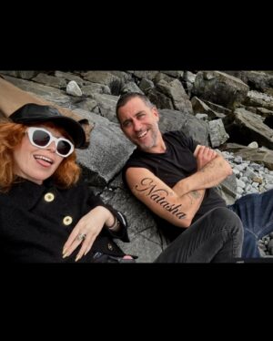 Natasha Lyonne Instagram - Year of the King. ❣️🏴‍☠️❣️ @brynmooser