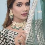 Natasha Majhi Instagram - Mein tah hari re🌹💚 Duniya Vari re 🧿💕 #reels #reelsinstagram #instagram #trending #viral #explore #love #instagood #explorepage #tiktok #reelitfeelit #india #follow #photography #fyp #reel #instadaily #followforfollowback #reelsvideo #likeforlikes #like #fashion #memes #foryou #reelkarofeelkaro #music #o #insta #instagramreels #somamajhiofficial