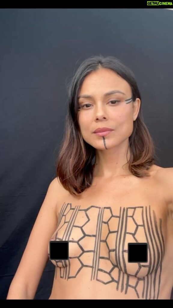 Nathalie Kelley Instagram - In the 10 years I’ve been on Instagram I have used my sexuality to grab attention, for my own validation and for various other reasons that I later came to to regret. But I’ve meditated deeply on sharing this video of my naked breasts - and I feel justified in sharing this private moment with the world - if it serves to bring attention to the issues I believe are urgent. It’s now clear to me, beyond any doubt, that @meta’s algorithm is actively suppressing my content regarding the levels of deforestation in the Amazon and Cerrado by multinational companies like @cargill @proudtobebunge. My stories with wonderful journalists and ngos such as @sumaumajournalism @stand.earth @standmighty about the fires raging across these biomes are also being deprioritized. While I’m well aware of the multiple crisis unfolding in the world that demand our attention, I feel compelled to speak up on behalf of indigenous women especially (like the Kayapó woman who painted my breasts in the design of a turtle, according to their tradition) who are on the frontlines of this violence. This is clickbait that begs you to dig deeper… to follow the money and see that many of those profiting from the destruction of some of the most biodiverse regions in the world, are at this moment flying to COP in Dubai, eager to portray themselves as the “heroes” in this story. But those who live here would tell you stories of rivers and bodies poisoned with the very agro chemicals they are selling us. Any promises they might make about deforestation need to be backed up with promises of restoring the biodiversity they have destroyed. If you pick up this story make sure you also talk about the tragic loss of species like the jaguar, of which only 300 Remain in the Cerrado - to make way for monocultures of soy used to feed industrially farmed animals in Europe, China and the US… may my naked breasts serve as an act of resistance against an algorithm actively suppressing stories that are trying to bring these urgent stories to the worlds attention. 🙏🏽
