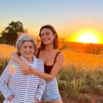 Nathalie Kelley Instagram - Happy 100th birthday to my Mamita Rafaela Mallqui!! My Quechua Queen!! 😍 MUNAKUYKI AWICHAY! She will always be my favorite backseat singer - here are some of her greatest hits!! Hoy celebramos tus 100 años! PACHAK KAWSAYNIYKITA SAMINCHAYKU!! 🥰🥰🥰🥰