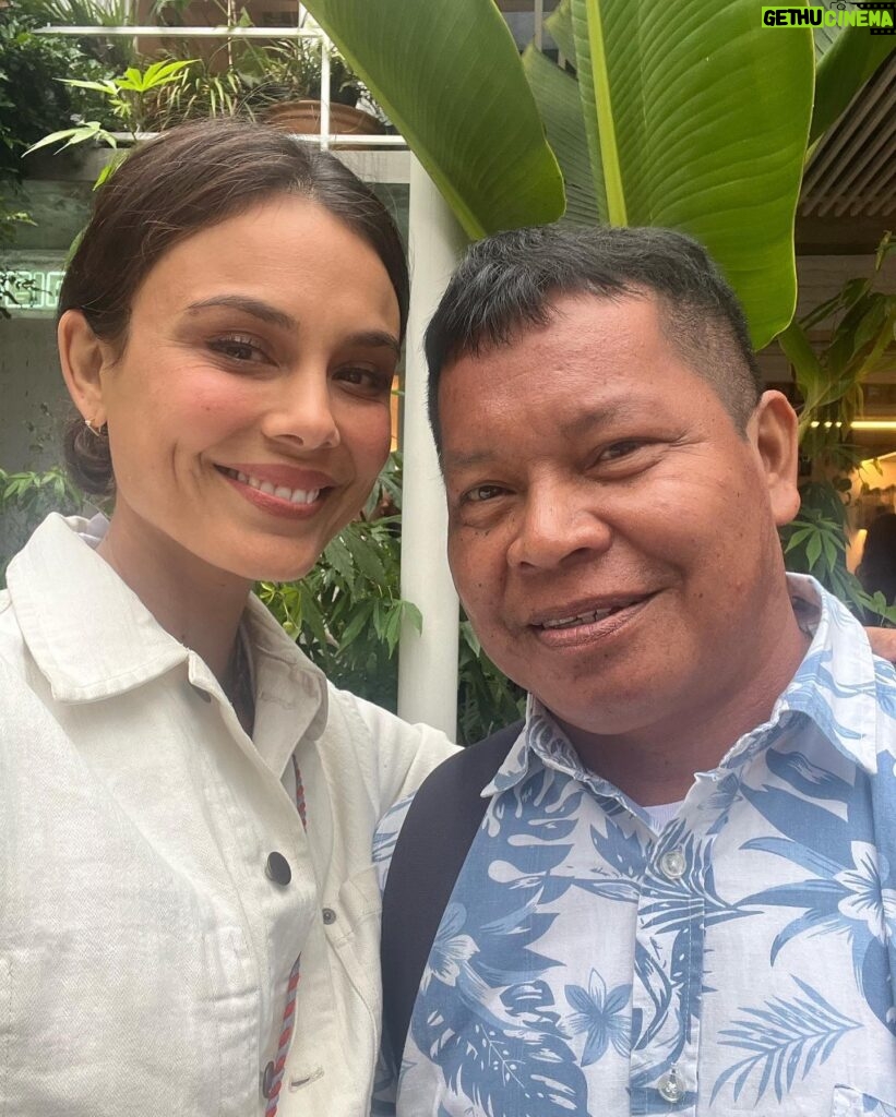 Nathalie Kelley Instagram - Now that Brazil’s elections are over I can breathe in relief that the new president has pledged to defend the Amazon rainforest and life on earth now stands a chance. But that relief is at times overshadowed by terror and sadness at the amount of people who supported Bolsonaro. By supporting a man who has said that he wished the Portuguese colonizers had completely “decimated” Brazil’s Indigenous people like their counterparts in the US (slide2) it means that almost half the country essentially wishes death on the very people who CREATED the abundance they enjoy today. Brazil would not exist without the richness and abundance of its rainforest, yet I imagine that at least half of Brazilians must not know the true history of the lands they live on and profit from. That the biodiversity and abundance they enjoyed and squandered this last 500 years is due to the stewardship of the people they wish to actively erase from history. (Slide 3 and 5) That most of Bolsonaro’s supporters are “Christian” is also troubling. My grandmother is a devout Evangelical and my uncle is a pastor - I am more than familiar with the Gospel. How could they use the words of “The Prince of Peace” to incite genocide, to push for more guns, to blatantly disrespect the gifts of God’s creation? Christianity has done more harm than good for the people of the Amazon ever since the first missionaries brought diseases that would wipe out 90% of the population. There is an opportunity now to mend course, to truly embody Christ consciousness and defend the most marginalized and oppressed; indigenous peoples and the MST, or landless peasant movement who too deserve access to the land they have worked on for generations. Jesus called on the rich and powerful to “sell all that you own and distribute the money to the poor, and you will have treasure in heaven; then come, follow me” Luke 18:22. He didn’t say “vote for the guy that is going to cut funding for the poor, lower your income taxes and be good for big business.” Now is the time for less hate, more love. Less hypocrisy and more action. In the words of Stephen Mattson: SOCIAL JUSTICE IS A CHRISTIAN TRADITION — NOT A LIBERAL AGENDA