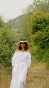 Nathalie Kelley Instagram - Join us and Nathalie Kelly, actress and indigenous communities advocate, to celebrate the female artisans behind our iconic hats. Our newest iteration in the toquilla straw hat is the Toquillera, a visor woven by hand in Ecuador. Link in bio for more.