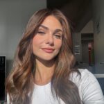 Nathanya Sion Instagram - Le selfie avec la bonne lumière 🤭😋