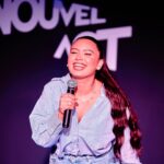 Nawell Madani Instagram - BRUXELLES MA BELLE! Voilà le @nouvelact notre club de stand up en plein centre de Bruxelles. On lance les soirées BLIND TEST et franchement ça déchire 🔥 Quel plaisir de voir le public s’éclater avant d’aller voir du stand up. Chez nous, ça chante, ça danse et surtout ça rit! ( avec un petit YouYou qui s’incruste à chaque fois 😜) Merci pour ce rodage et ces belles standing ovation. On gère ce lieu en famille. On prend énormément de plaisir à vous divertir et ça nous permet aussi de nous réunir (double kiffe) SI TU Y ÉTAIS, LAISSE UN COMMENTAIRE 🙏🏽 Longue vie au @nouvelact Merci @philippe_close de m’avoir aidé à réaliser ce rêve. T’es un bon! D’une gentillesse rare et tu aimes ta ville ♥️ Merci aux jeunes humoristes belges qui soulèvent la salle à chaque fois @iamsalimshady @fabio.allibrio_off @sumcestmoi et bien d’autres #JeVousLove #DesPepites Merci @sweetjuicyfood pour ses magnifiques cocktails 🍸 Merci à l’équipe digital @loopingwebcom c’est toujours carré! A notre Dream Team @nawell_madani @naby_madani @darkawol @linda_percheron @dean_madani @yassine___ben @elb.ambrine @jezbak @mungiele_chris Shana Gratia Titouan 🤩 Au meilleur photographe @ahmedbahhodh ♥️