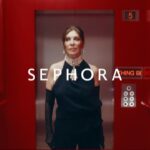 Nebahat Çehre Instagram - Hadi @sephoraturkiye partisine gidelim 🪩 Güzelliğin büyülü dünyasına sizleri davet ediyorum … Partiye hazırlanırken elbette @sephoraturkiye #WeBelongToSomethingBeautiful #SephoraTürkiye #işbirliği