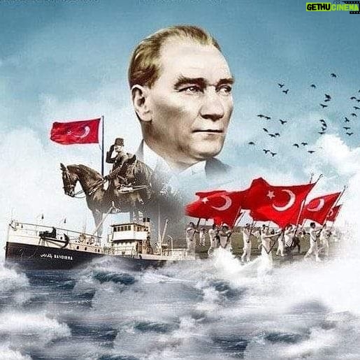 Nebahat Çehre Instagram - 🇹🇷 30 Ağustos Zafer Bayramımız Kutlu Olsun 🇹🇷🇹🇷🇹🇷🇹🇷🇹🇷