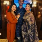 Neelanjona Neela Instagram - 2nd day of hall visit at cineplex… Shyamakabya Running successfully at cinema hall @neelanjona_neela