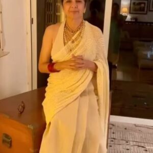 Neena Gupta Instagram - Happy Ganesh Chaturthi 🌸