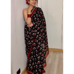 Neena Gupta Instagram - Phoolmati wearing @houseofmasaba saree!