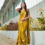 Neha Chowdary Endluri Instagram – Let’s flip to traditional 💛 #swipe 

📸- @mkpassionphotography 
Makeup & hairstyling: @priyasandeepmakeupartistry @bridalstoptirupati 
Saree & blouse : @bridalstop_boutique 

#neha_nani #nehachowdary