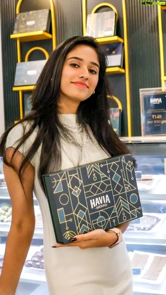 Neha Chowdary Endluri Instagram - Calling all January birthdays!!!!!! Indulge in the joy of Havia Chocolates, known for their premium flavors. Guess what? You can get a FREE chocolate gift pack – just head to havia.in or the link in bio. The packaging is adorable, and trust me, the taste is worth a happy dance! Hurry to your nearest ibaco outlet and share the sweetness with your January birthday buddies. Terms & Conditions Apply Offer valid in KA, AP/TS & TN (except Chennai)