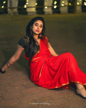 Neha Chowdary Endluri Instagram - The look in detailing ❤️ #swipe 

📸 & 🎨 : @mukeshreddy89 @mkpassionphotography 
Makeup , hairstyling & saree draping : @priyasandeepmakeupartistry @bridalstoptirupati 
Thanks for the location Sandeep annaa!! @priyasandeepmakeupartistry 🔥
Team : @mukeshreddy89 @vamsireddy_111 @gangasaireddy94