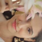 Neha Chowdary Endluri Instagram – Loved this song ! 🤍 

🎥 & 🎨 : @mukeshreddy89 🔥
Team : @vamsireddy_111 @mukeshreddy89 

#neha_nani #reels #trending #poolammepilla #hanuman #hanuMan
