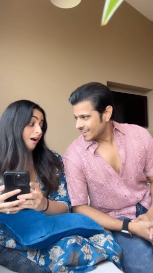 Neil Bhatt Instagram - Indiaaaaa .. Indiaaaaa 👏🏻👏🏻👏🏻

#aishwaryasharma #neilbhatt #funnyreels #trendingreels #ipl #ipl2024 #indiancricketteam #ilovemyindia🇮🇳