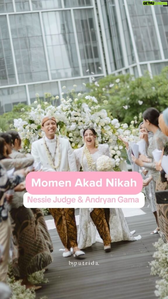 Nessie Judge Instagram - Merasakan setiap detik kebahagiaan @nessiejudge bersama kekasih hatinya, melalui momen hangat nan haru saat keduanya bersatu dalam ikatan suci 💍✨ Sekali lagi, selamat untuk hari pernikahanmu @nessiejudge ❤️ Exclusive Media Partner by @thebridestory Wedding Planner @pure.organizer Photo Video @byputrida Live Cam @viding.co Bride’s Attire @wirantikurniabride Groom’s Attire @beskapan MUA @vinnagracia @vgmakeupstudio Decoration @tuesdayproject Invitation @invitto.printery Venue @alilascbd