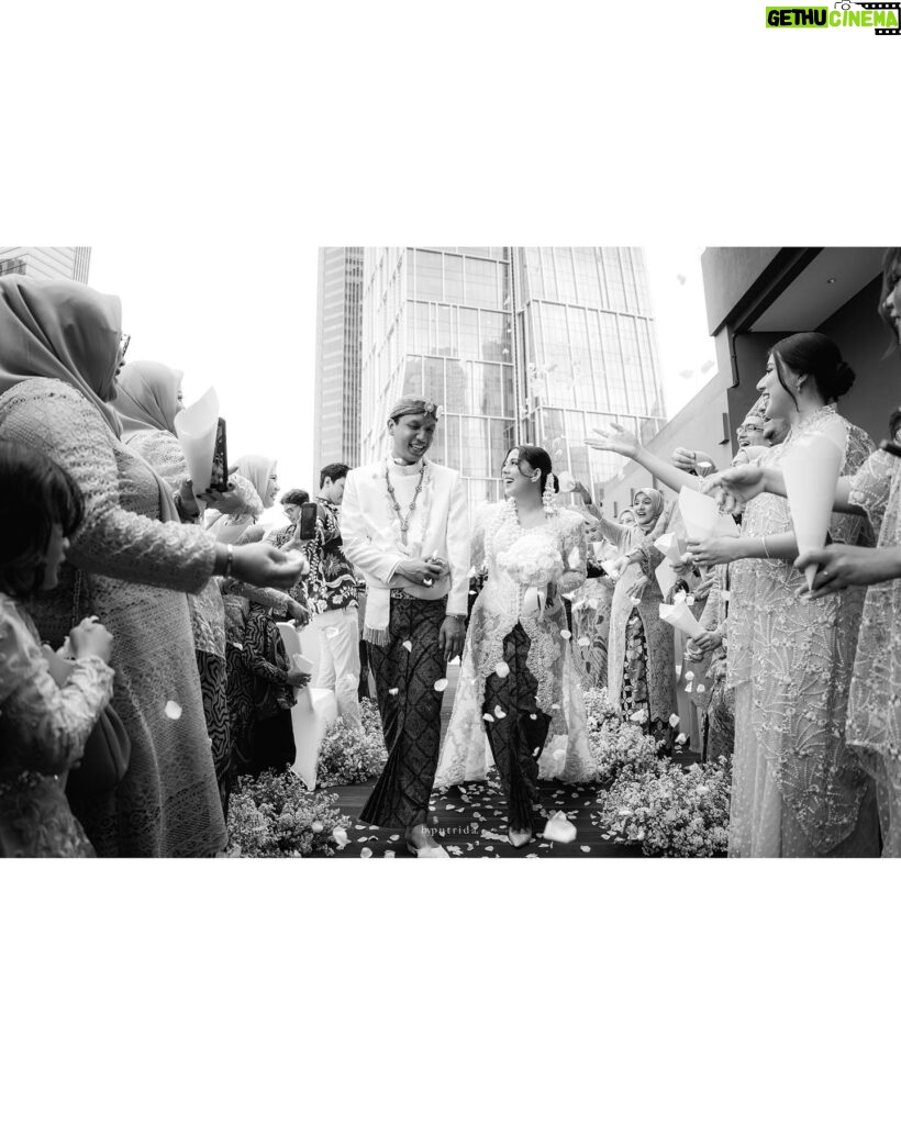 Nessie Judge Instagram - Akad Ceremony of Nessie & Andryan. - Photo & Video — @byputrida Exclusive Media Partner — @thebridestory Wedding Planner — @pure.organizer MUA @vinnagracia @vgmakeupstudio Bride’s Attire — @wirantikurniabride Groom’s Attire — @beskapan Shoes — @jimmychoo Ring — @tiffanyandco Decoration — @tuesdayproject Live cam — @viding.co Invitation — @invitto.printery Venue — @alilascbd