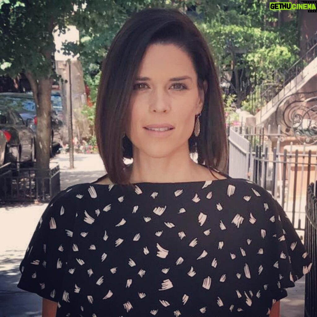 Neve Campbell Instagram - Headed to do an interview for Nylon on Facebook live. Gonna be fun!!! On at 3:30pm EST today! Hair @marcmena Makeup @natashasmee Dress @csiriano