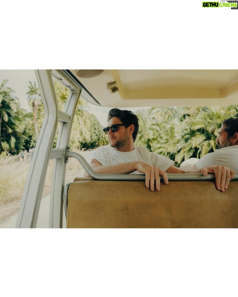 Niall Horan Instagram - Australia Zoo and Night Twenty-Six Brisbane
