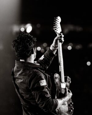 Nick Jonas Instagram - Last night was a movie. Thank you to the record setting nearly 76,000 @rodeohouston crowd that gave us the memory of a lifetime. We love you Texas. YEEHAW 🤠 @jonasbrothers