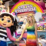 Nicky Hilton Instagram - We are big @GabbysDollhouse fans and are excited to be shopping the new cat-tastic merch exclusive to Universal Studios Hollywood. So adorable and just in time for the launch of all-new episodes on @NetflixFamily March 25. 🐱 @DreamworksJr @unistudios #GabbysDollhouse