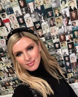 Nicky Hilton Instagram - The most New Yorkiest birthday for my little Teddy. Started the night at The Rockettes at Radio City Music Hall. 👯🎼 Followed by a visit to the Rockefeller Christmas tree 🎄. Window hopping on 5th Avenue and dinner at Serendipity’s. Perfect classic NYC. 🗽❤️🥰
