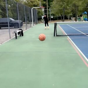 Nicole Alexander Instagram - 🖤🏀🥰