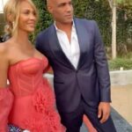 Nicole Ari Parker Instagram - Such an incredible night to celebrate 🎉 25 YEARS!🎉 of work and service of The @HollyRodFdn . Holly and Rodney you have been friends and advocates and real life supporters of soooooo many people living with Autism and Parkinson’s. Your work has touched so many and changed the trajectory of so many families’ lives. It was honor to celebrate with you. Thank you both for the Muhammad Ali HUMANITARIAN AWARD 🥇 for the work of the @kodjoefamilyfoundation but you two are actually The Greatest 👊🏽 Love you and we are here for you, your work and your family always. @hollyrodfdn @hollyrpeete @rodneypeete9 @ryanepeete @realrjpeete @romanpeete @officialrobinsonpeete11 @bbcouturenyc @tarikedizofficial 👗 @flatirontailorshop 🌸 sleeves @rogervivier 👛 @phatarachavis 💇🏽‍♀️ @tayriverabeauty 💄 @fabkasi 🤳🏻 😻 @boriskodjoe 🤴🏾 @nico.kodjoe 🫶🏾 @sophie_kodjoe 💕