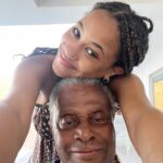 Nicole Ari Parker Instagram - Dad, How come Boris, Nico and I get grumpy face pics and Sophie gets this?? 😂😂😂 I’m soooo glad she, Nico & Parker have you as their Grandpa. They are blessed to receive the wisdom, support, the strength, straight talk and love you have given me & Reggi every single day of our lives. Happy Fathers Day Dad. Love you. 👊🏽 🤎❤️💪🏽🫶🏾👨🏽‍🦱👧🏽