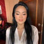 Nicole Faulkner Instagram - My beautiful bride!! @reginapetrav Peachy soft glam 🍑 👰‍♀️ 💒