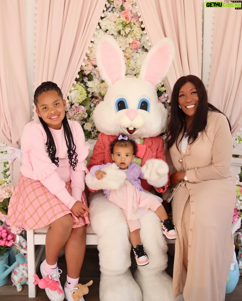 Nicole Lynn Williams Instagram - I hope you all had an amazing Easter 💕
