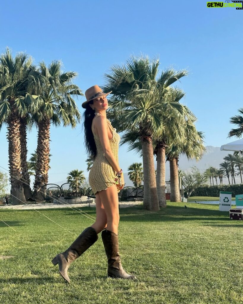 Nicole Lynn Williams Instagram - Until next year Coachella 🌵🥹 Dress @andreaalmeidaofficial