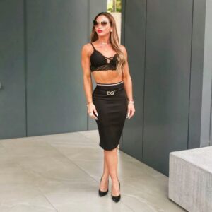 Nicole Moreno Instagram - Último viernes del Año ✨😀