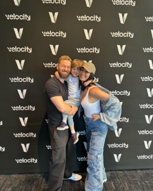 Nikki Garcia Instagram - And if you missed Monday we finally aired 5 questions with @theartemc and had a little Matteo takeover for a bit! It was soooo cute! Great conversation in all! And realized Matteo did mean burgers and not boogers lol poor kid!! 🍔🤷🏻‍♀️🍫

Make sure to subscribe and like at @thenikkiandbrieshow wherever you get your podcasts!