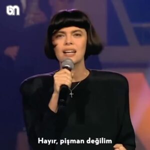 Nilgün Belgün Instagram - Hiç hem de…
Bazı şarkılar vardır sizi anlatır😍
Mireille Mathieu