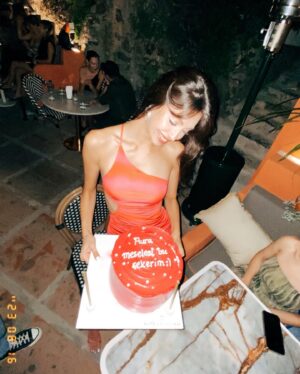 Nilsu Yılmaz Instagram - 21! 🌺