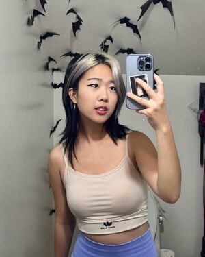 Nina Lu Instagram - 🦇🦇🦇
