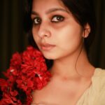 Niranjana Anoop Instagram - 🌹🌹🌹 @pranavraaaj 📸 🤗 🌹🌹🌹